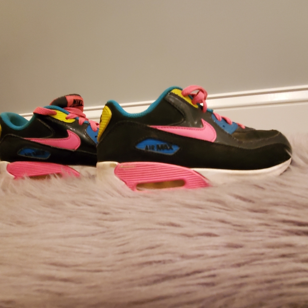 Nike Air Max Girls Size 3